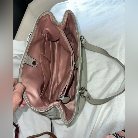 Coach grey leather Penelope shoulder bag. - Picture 4 of 4